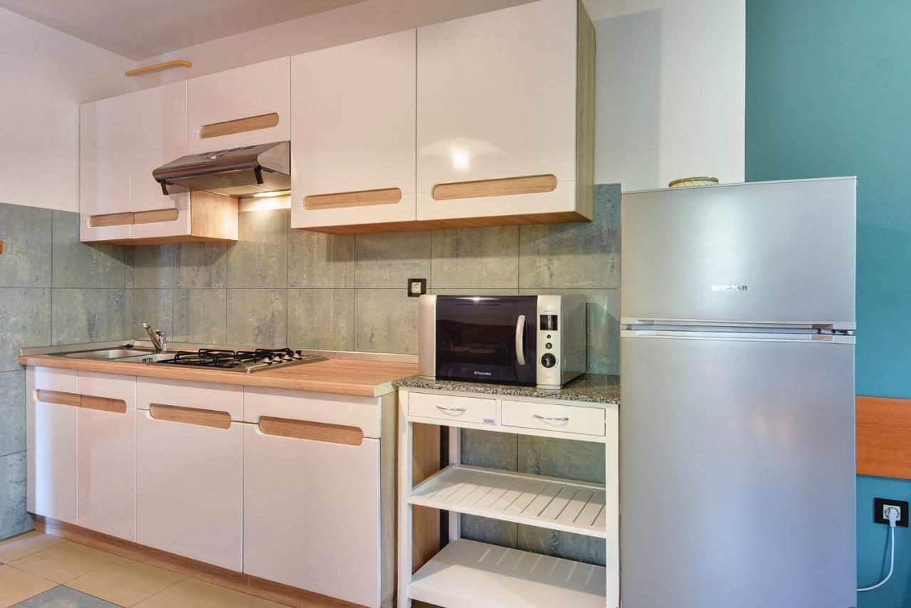 Apartments Universe Pula Ngoại thất bức ảnh